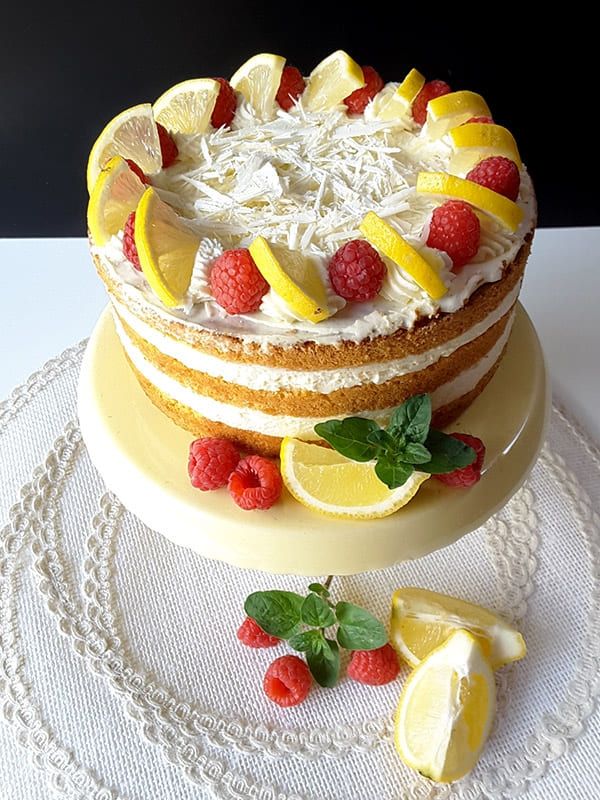 Zitronencremetorte mit Himbeeren