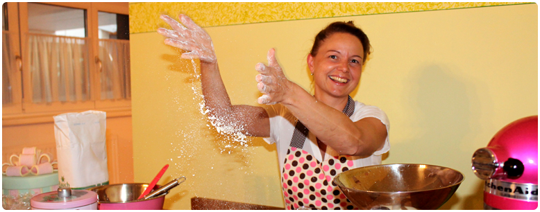  Mit Freude backen bei Con Festi